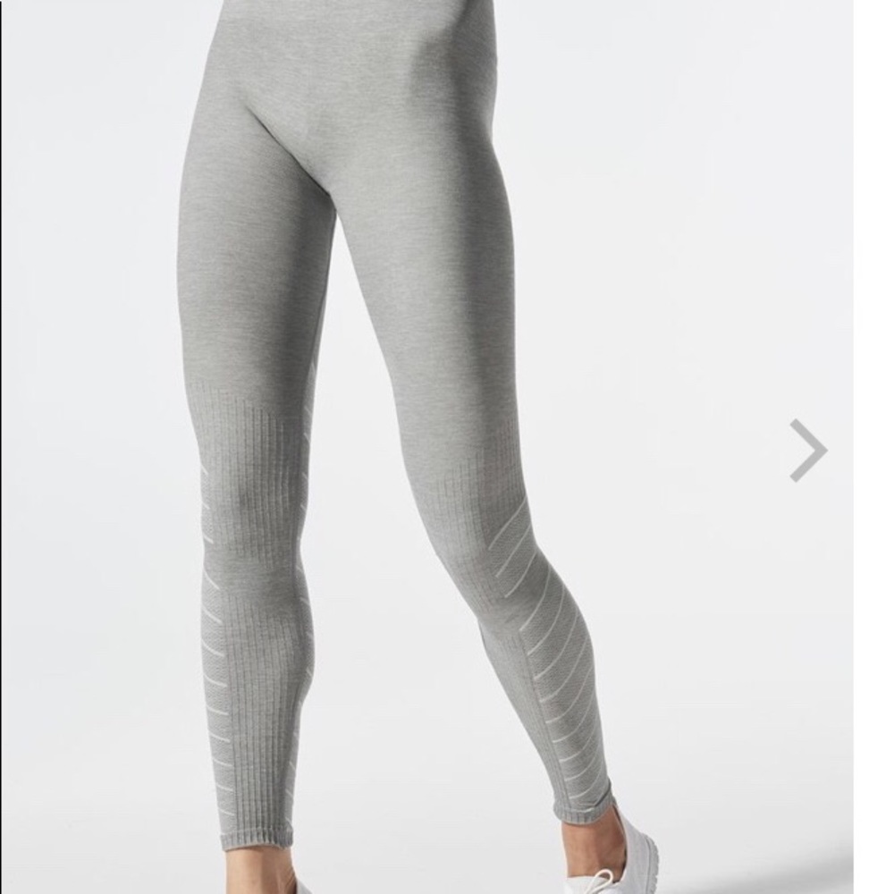Blanqi Leggings
